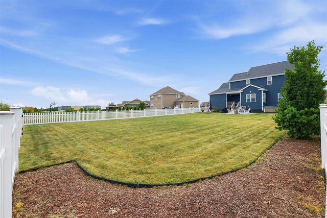 353 Bella Way, Sun Prairie, WI 53590
