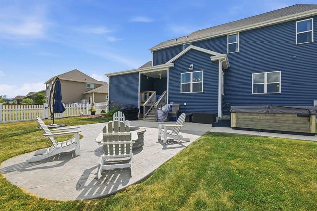 353 Bella Way, Sun Prairie, WI 53590
