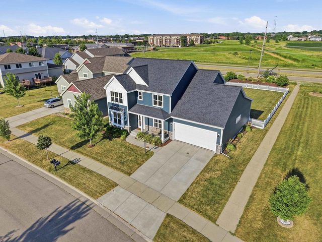 353 Bella Way, Sun Prairie, WI 53590
