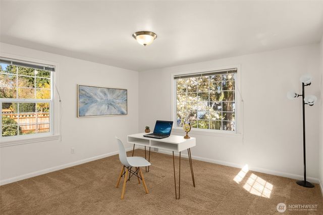 13703 Palatine Avenue N, Seattle, WA 98133