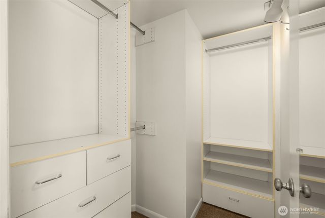 13703 Palatine Avenue N, Seattle, WA 98133