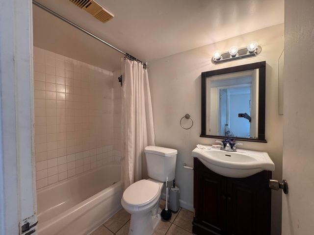 2050 N Congress Avenue 207, West Palm Beach, FL 33401
