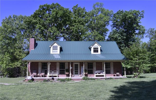 348 Gravy Road, St Joe, AR 72675