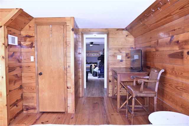 348 Gravy Road, St Joe, AR 72675
