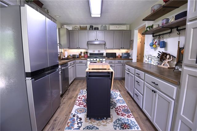 348 Gravy Road, St Joe, AR 72675