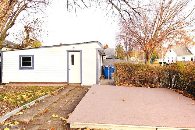 3765 W 116th Street, Cleveland, OH 44111