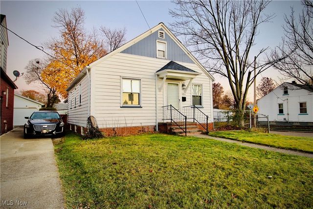 3765 W 116th Street, Cleveland, OH 44111