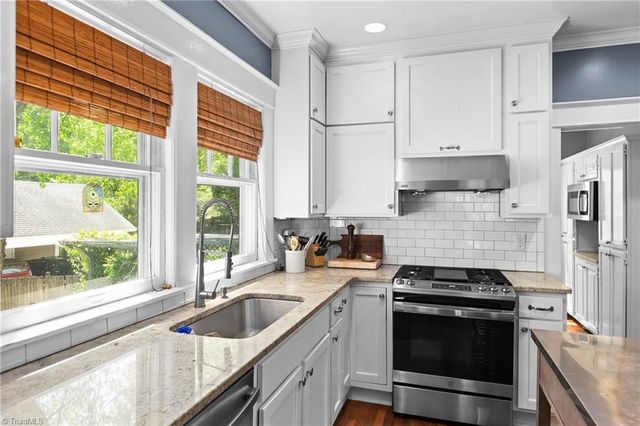 601 Colonial Drive, High Point, NC 27262