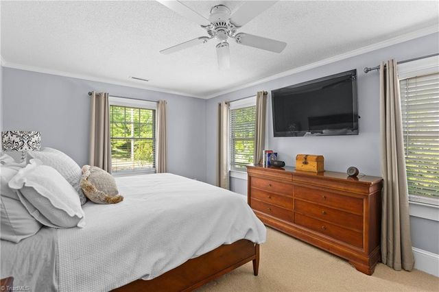 601 Colonial Drive, High Point, NC 27262