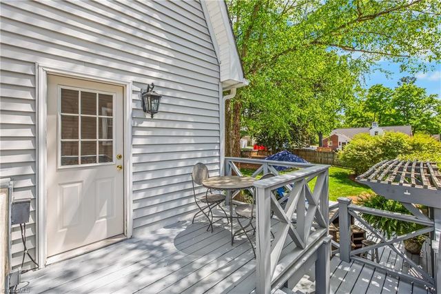 601 Colonial Drive, High Point, NC 27262