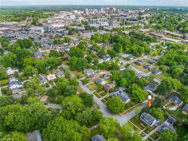 601 Colonial Drive, High Point, NC 27262