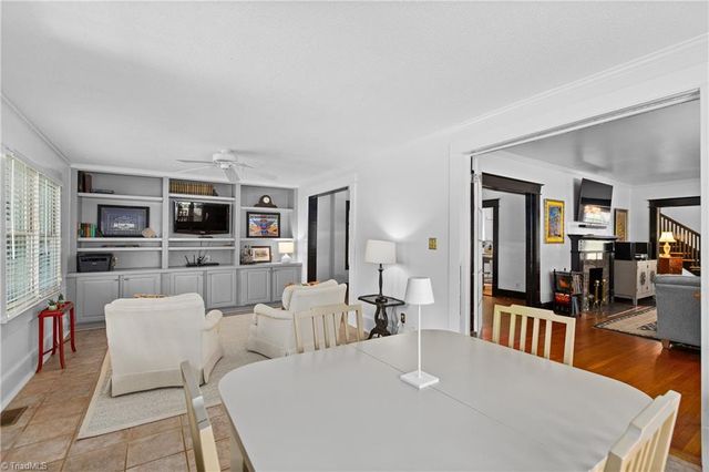 601 Colonial Drive, High Point, NC 27262