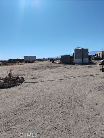 2551 Bella Vista Drive, Adelanto, CA 92301