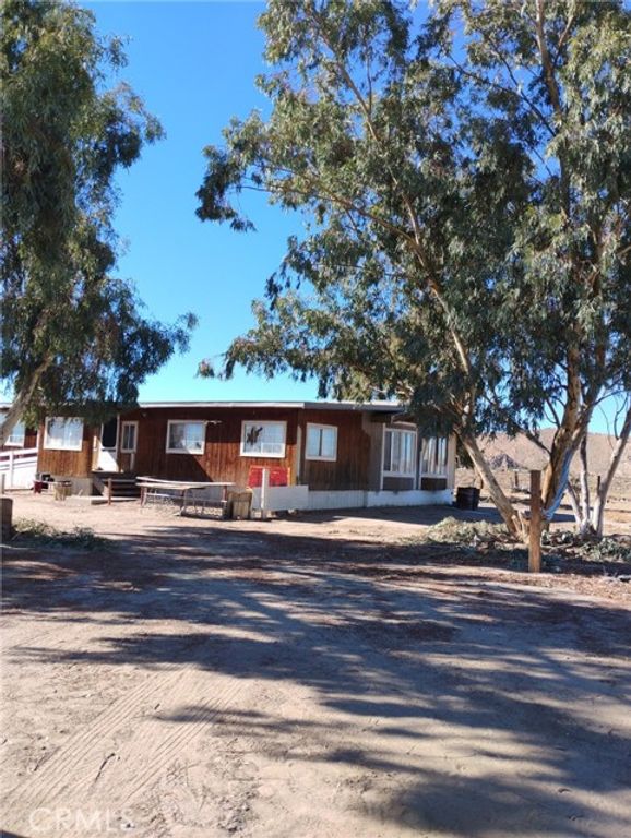 2551 Bella Vista Drive, Adelanto, CA 92301