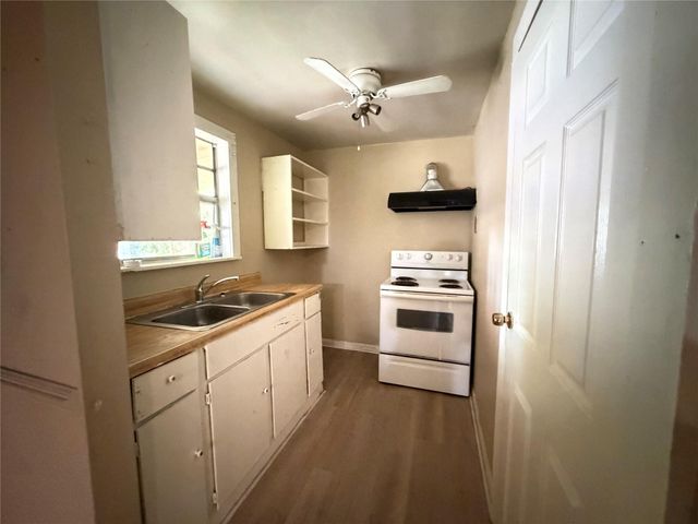 11914 Anchick Street, Houston, TX 77076