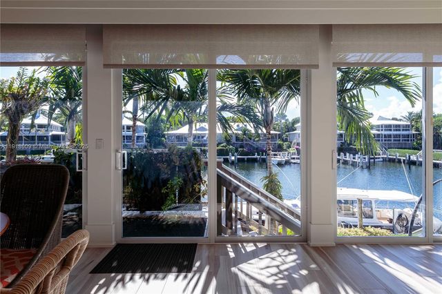 22 south island dr, Key Largo, FL 33037