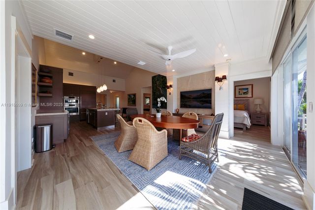 22 south island dr, Key Largo, FL 33037