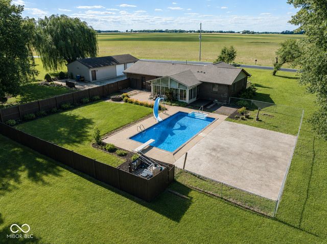 6349 W 350 S, Tipton, IN 46072