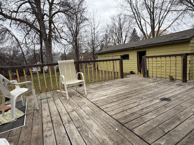 410 11th Street SW, Willmar, MN 56201