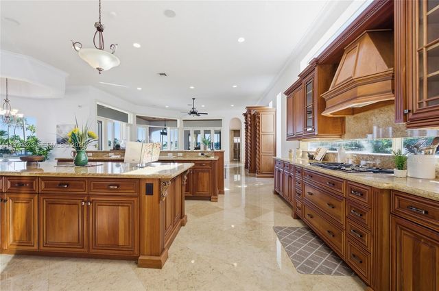 3308 Islewood Ave, Weston, FL 33332