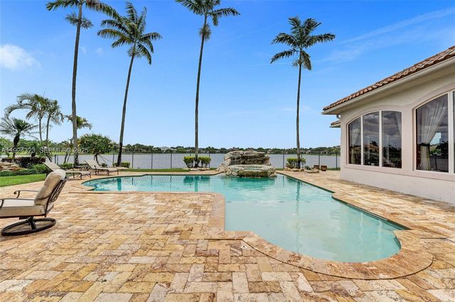 3308 Islewood Ave, Weston, FL 33332