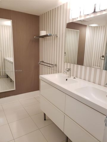 100 Golden Isles Drive PH 7, Hallandale Beach, FL 33009