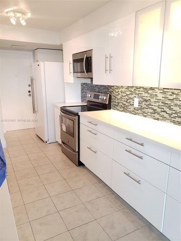 100 Golden Isles Drive PH 7, Hallandale Beach, FL 33009