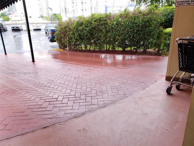 100 Golden Isles Drive PH 7, Hallandale Beach, FL 33009