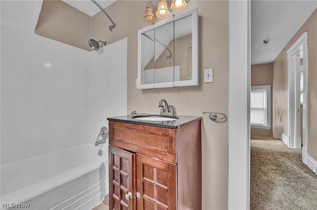 9607 Fuller Avenue, Cleveland, OH 44104