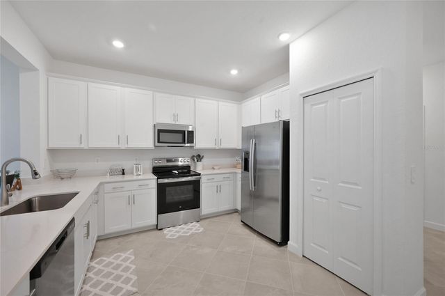 8640 SEASALT LOOP, Englewood, FL 34224