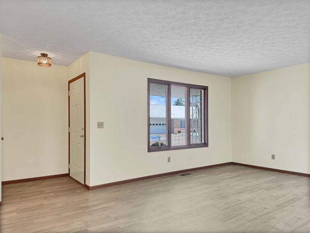 521 N Julia Street 44 521 N Julia Street 44, Urbana, OH 43078