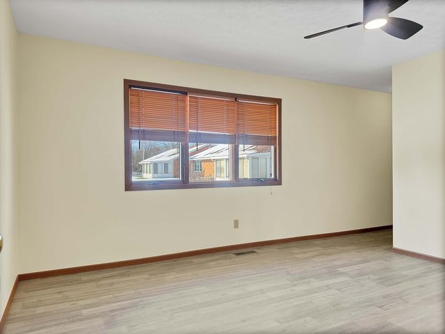 521 N Julia Street 44 521 N Julia Street 44, Urbana, OH 43078