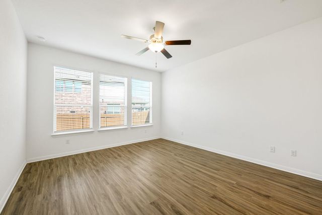 12201 Perritos PL 327, Austin, TX 78748