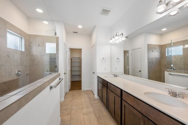 12201 Perritos PL 327, Austin, TX 78748