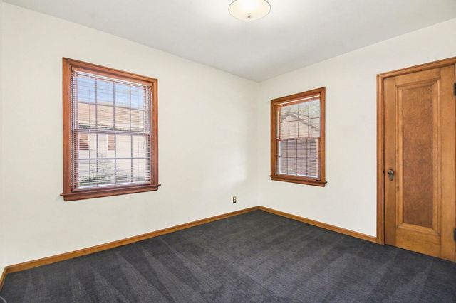 623 E Central Avenue, Zeeland, MI 49464