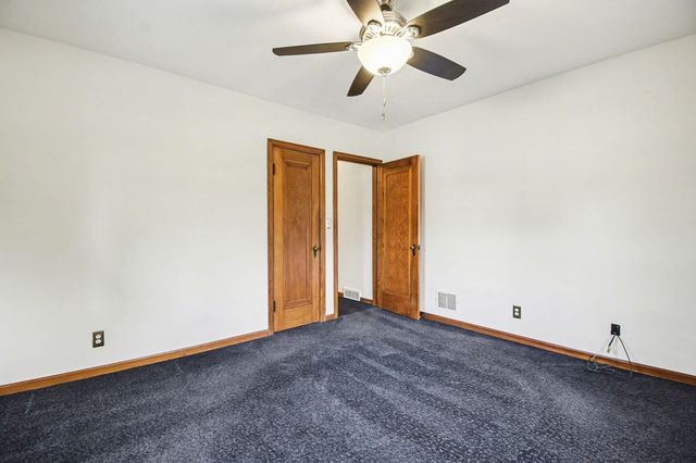 623 E Central Avenue, Zeeland, MI 49464