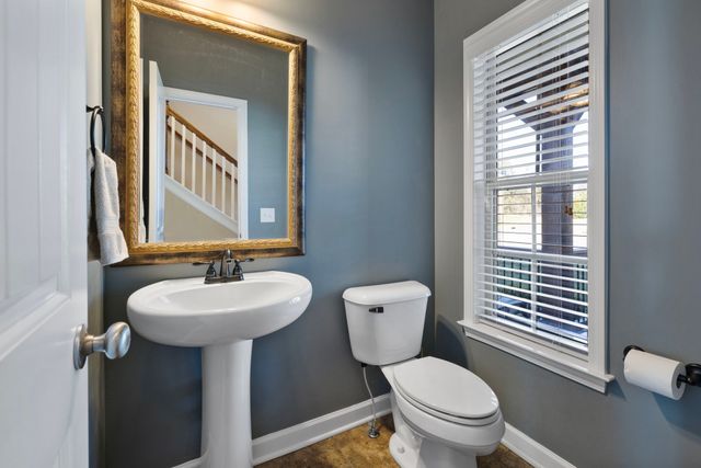 6038 Sanmar Dr, Spring Hill, TN 37174