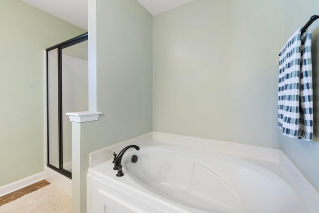 6038 Sanmar Dr, Spring Hill, TN 37174