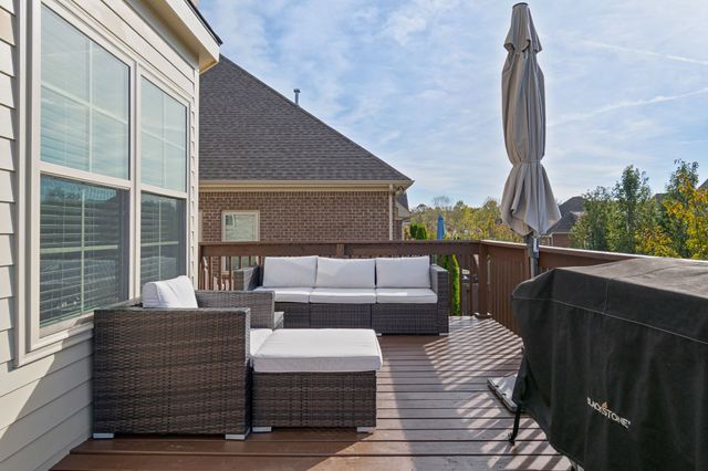 6038 Sanmar Dr, Spring Hill, TN 37174