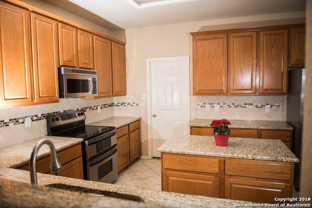 133 Wright Cove, Cibolo, TX 78108