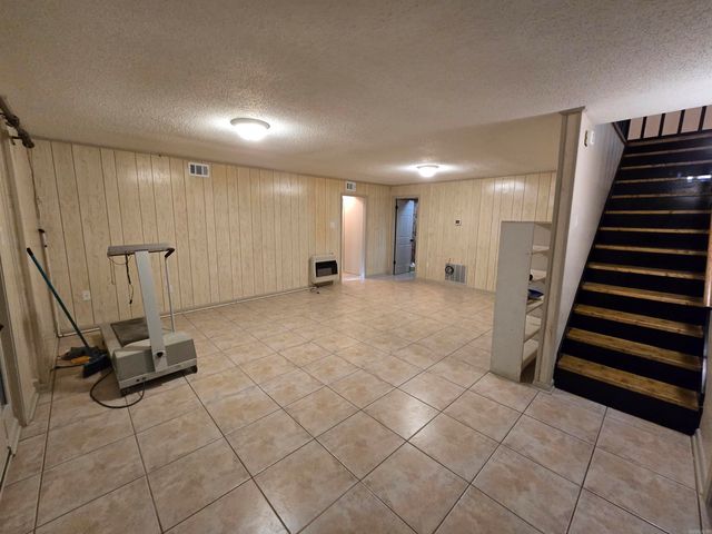 165 Sunset Country Lane, Lonoke, AR 72086