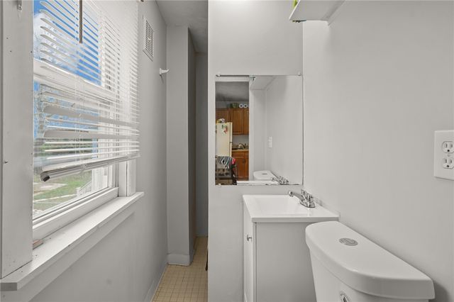 73 Trenton Street, Providence, RI 02906