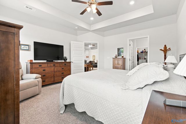 296 Wraywood Road, Huntsville, AL 35810