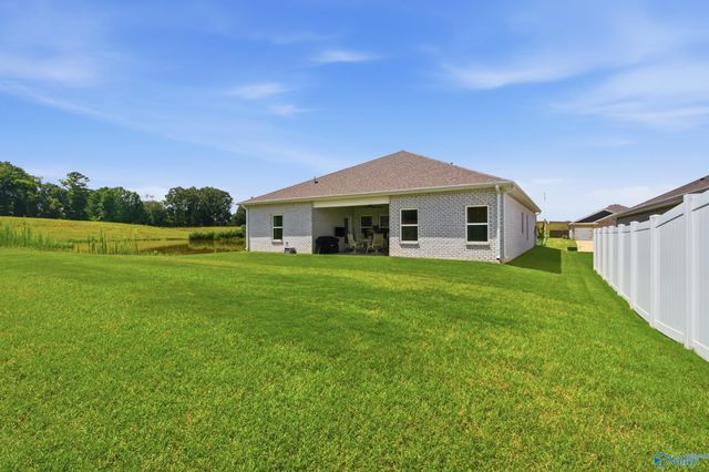 296 Wraywood Road, Huntsville, AL 35810