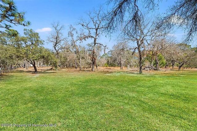 12222 Beagle Road, Hudson, FL 34667
