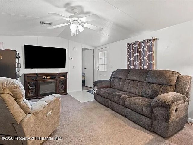 12222 Beagle Road, Hudson, FL 34667