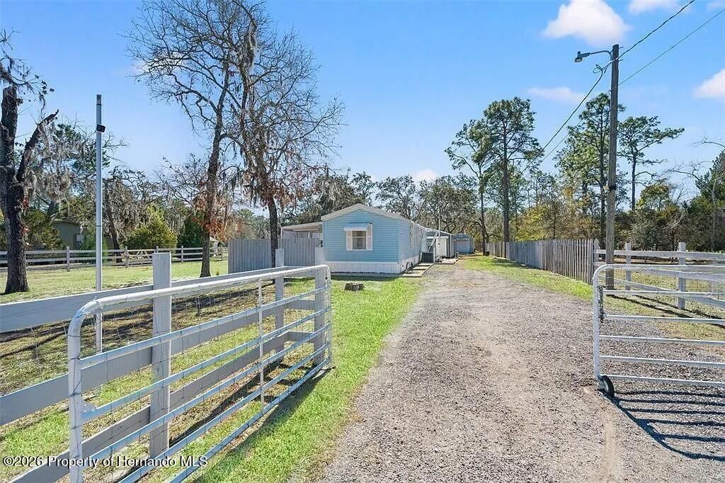 12222 Beagle Road, Hudson, FL 34667