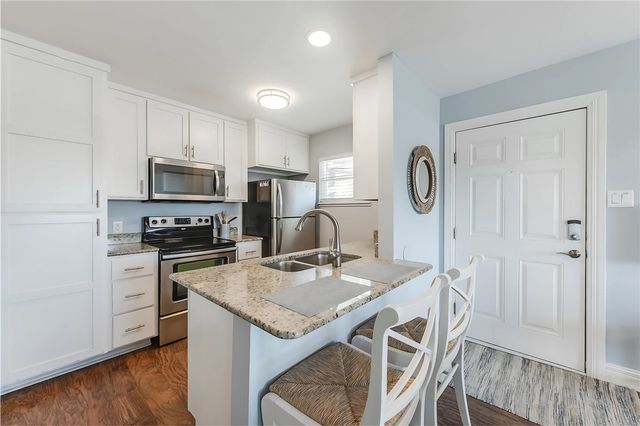 1319 S 11th St 405, Port Aransas, TX 78373