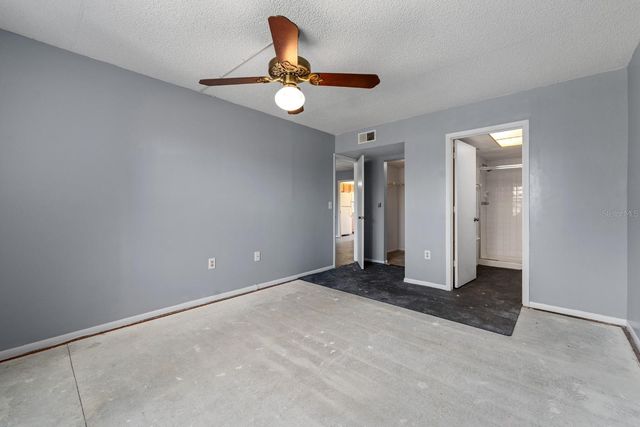 505 30TH AVENUE W E304, Bradenton, FL 34205