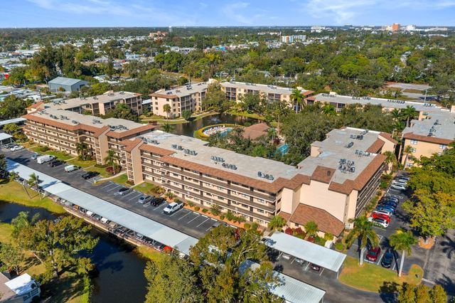 505 30TH AVENUE W E304, Bradenton, FL 34205